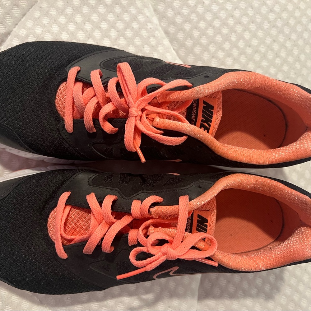 Nike size 10 athletic shoes.